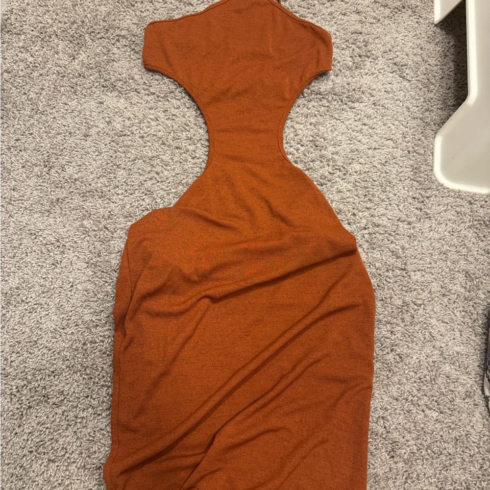 Elegant Orange Sleeveless Dress